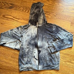 PixieLane light weight hoodie with bolt/peace sign on back xs